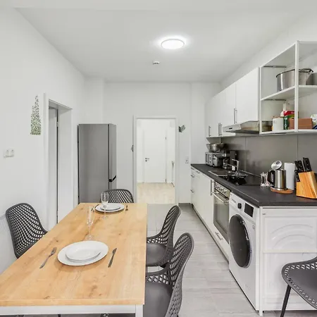 Lägenhet Jenapartments 4sz 8p Zentral, Terrasse, Waschtrockner Jena
