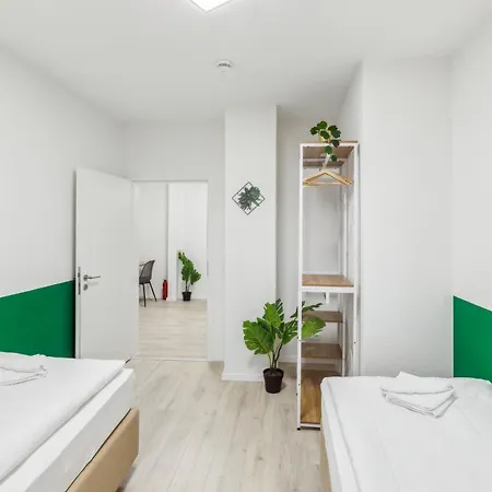 Jenapartments 4sz 8p Zentral, Terrasse, Waschtrockner アパート