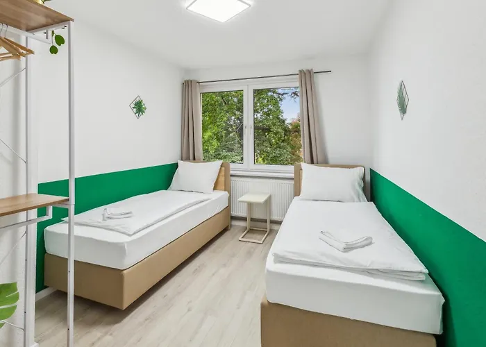 Jenapartments 4sz 8p Zentral, Terrasse, Waschtrockner Апартаменты Ена