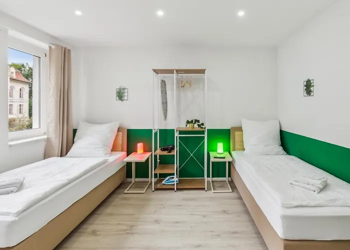 Апартаменты Jenapartments 4sz 8p Zentral, Terrasse, Waschtrockner